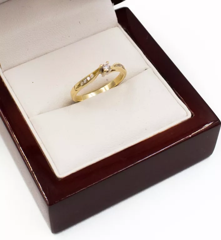 sliczny-zloty-pierscionek-z-kamieniami-r12-14k-2g-rozmiarsrednica-wew-mm-372-17