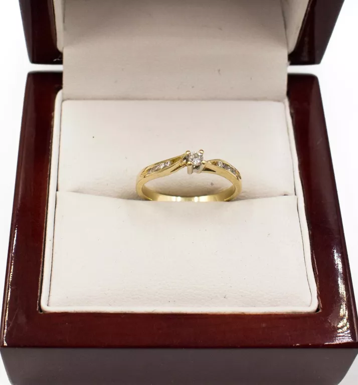 sliczny-zloty-pierscionek-z-kamieniami-r12-14k-2g-stan-11323-2