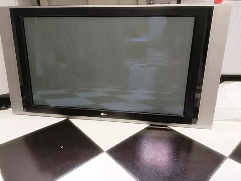 TELEWIZOR LG 41 CALI