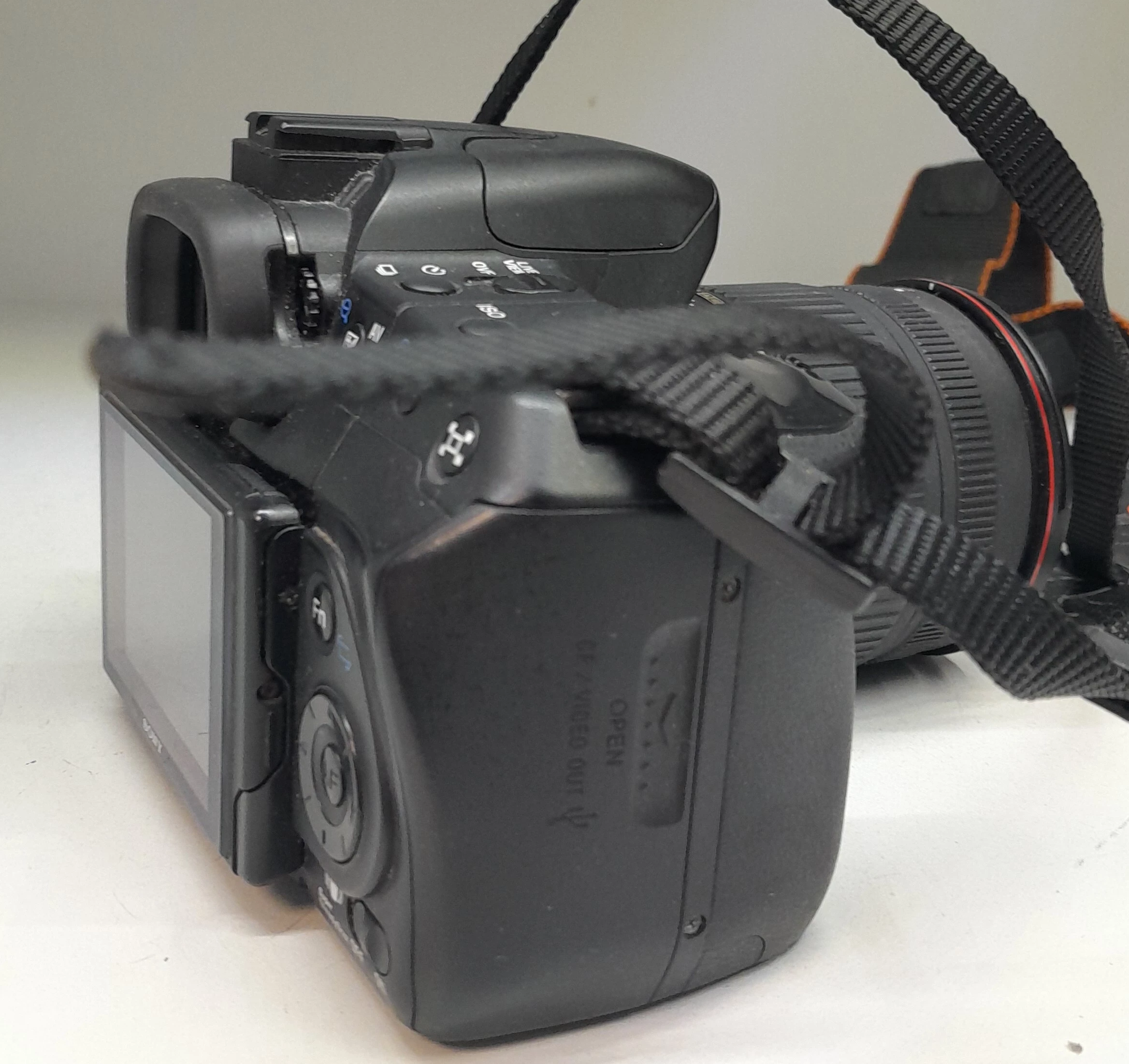 lustrzanka-sony-dslr-a300-sigma-18-200mm-w-zestawie-korpus