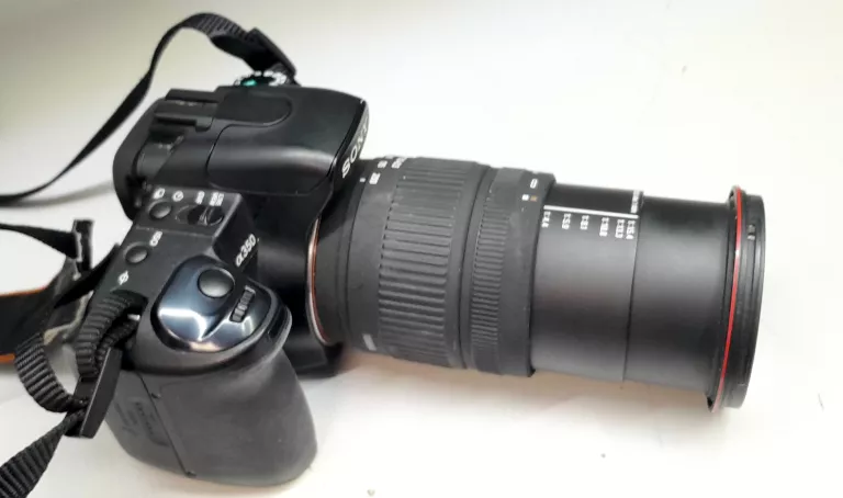 lustrzanka-sony-dslr-a300-sigma-18-200mm-rozmiar-matrycy-aps-c