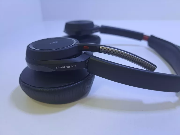 SŁUCHAWKI BEZPRZEWODOWE PLANTRONICS VOYAGER FOCUS UC B825