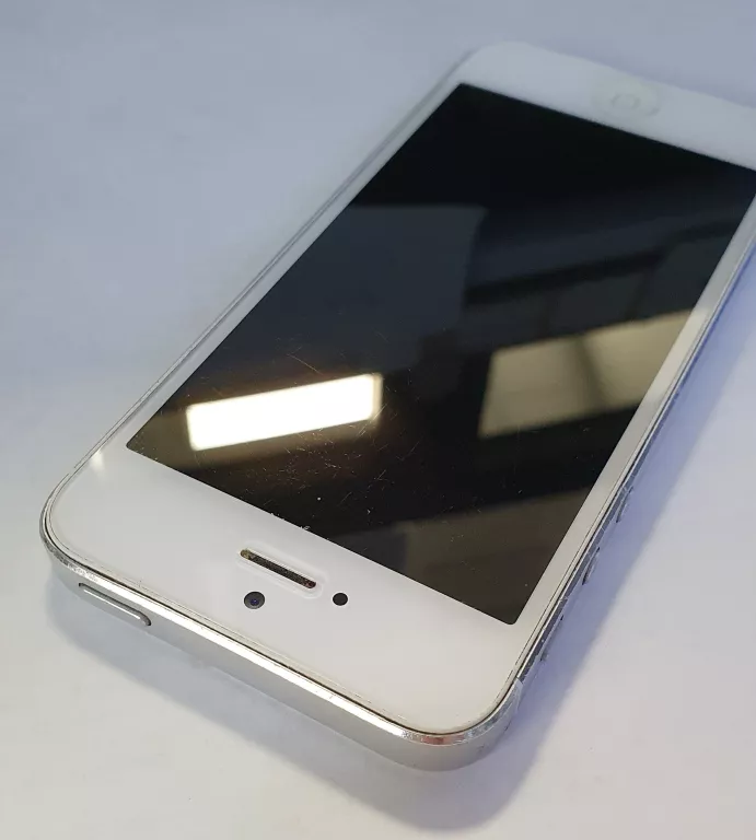 IPHONE 5 BIAŁY ICLOUD ZALOGOWANY