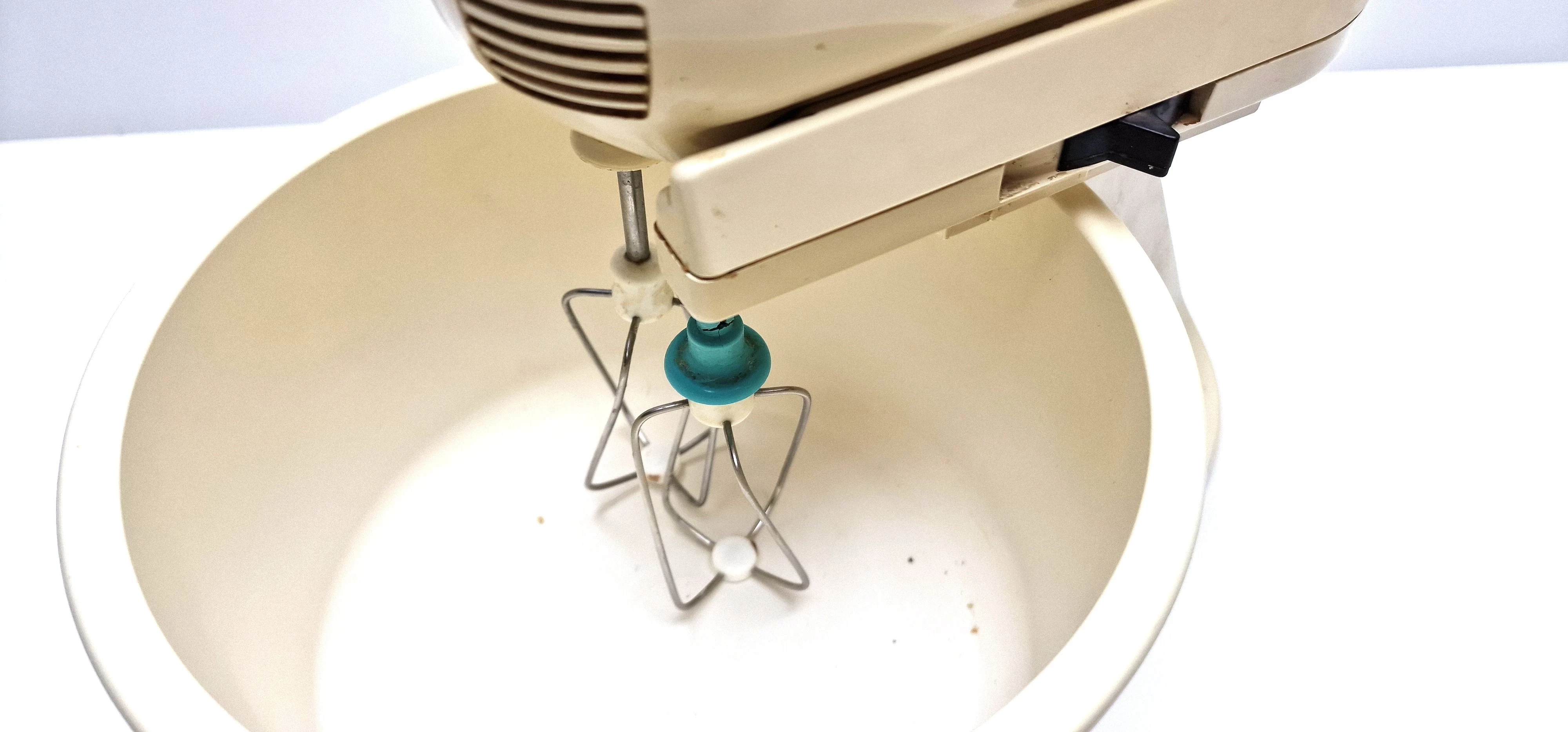 mikser-reczny-z-misa-obrotowa-zelmer-turbo-sprint-stan-uzywany