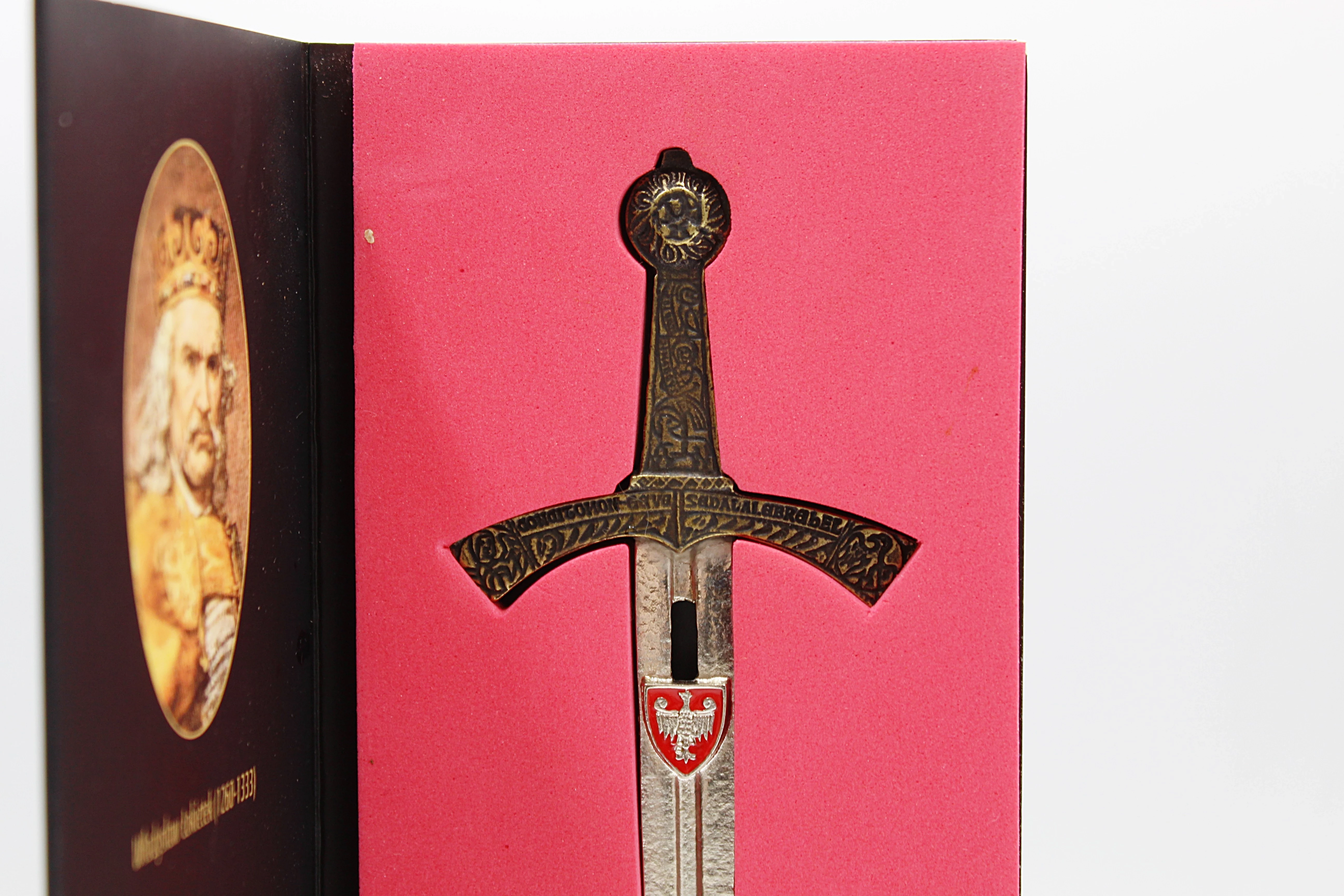 noz-do-kopert-szczerbiec-wladyslaw-lokietek-stan-opakowania-otwarte