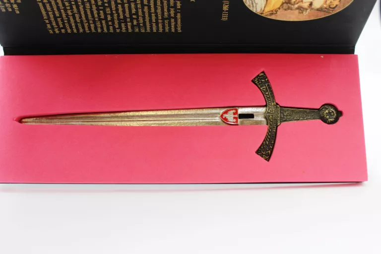 noz-do-kopert-szczerbiec-wladyslaw-lokietek-solec-117-warszawa