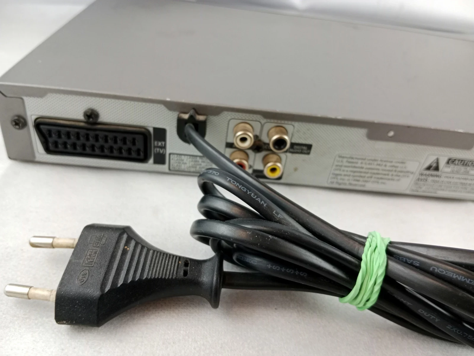 odtwarzacz-samsung-dvd-p184-bez-pilota-ean-gtin-0036725607927