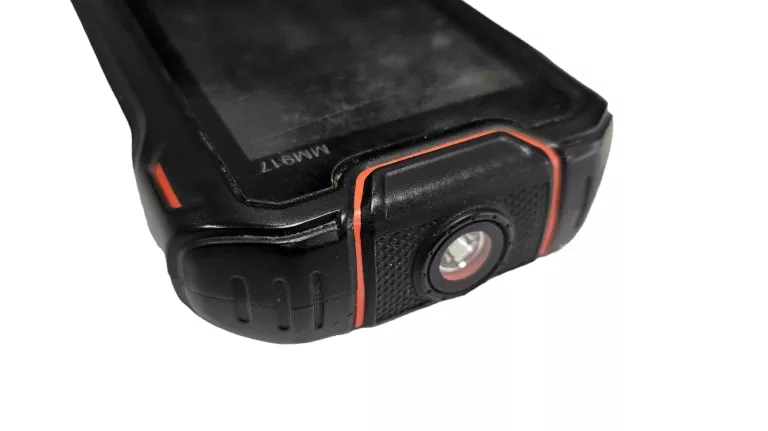 TELEFON MAXCOM MM917 DUAL SIM