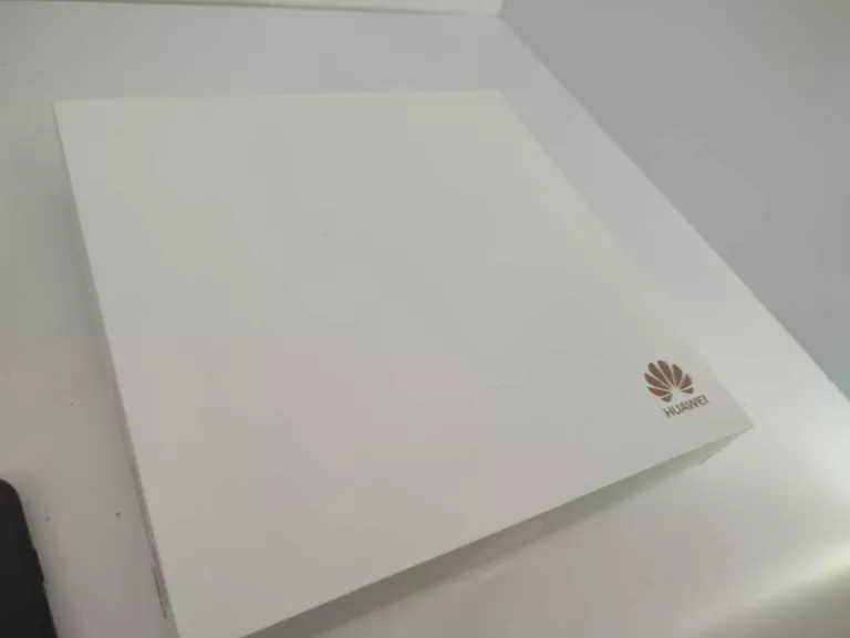 HUAWEI SUPER GIFT BOX P10 MATE
