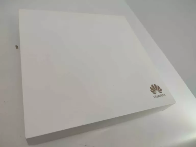 HUAWEI SUPER GIFT BOX P10 MATE
