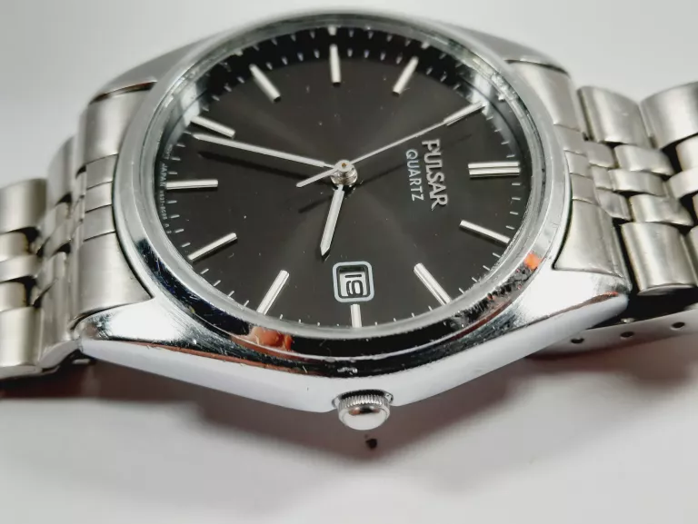 ZEGAREK PULSAR QUARTZ