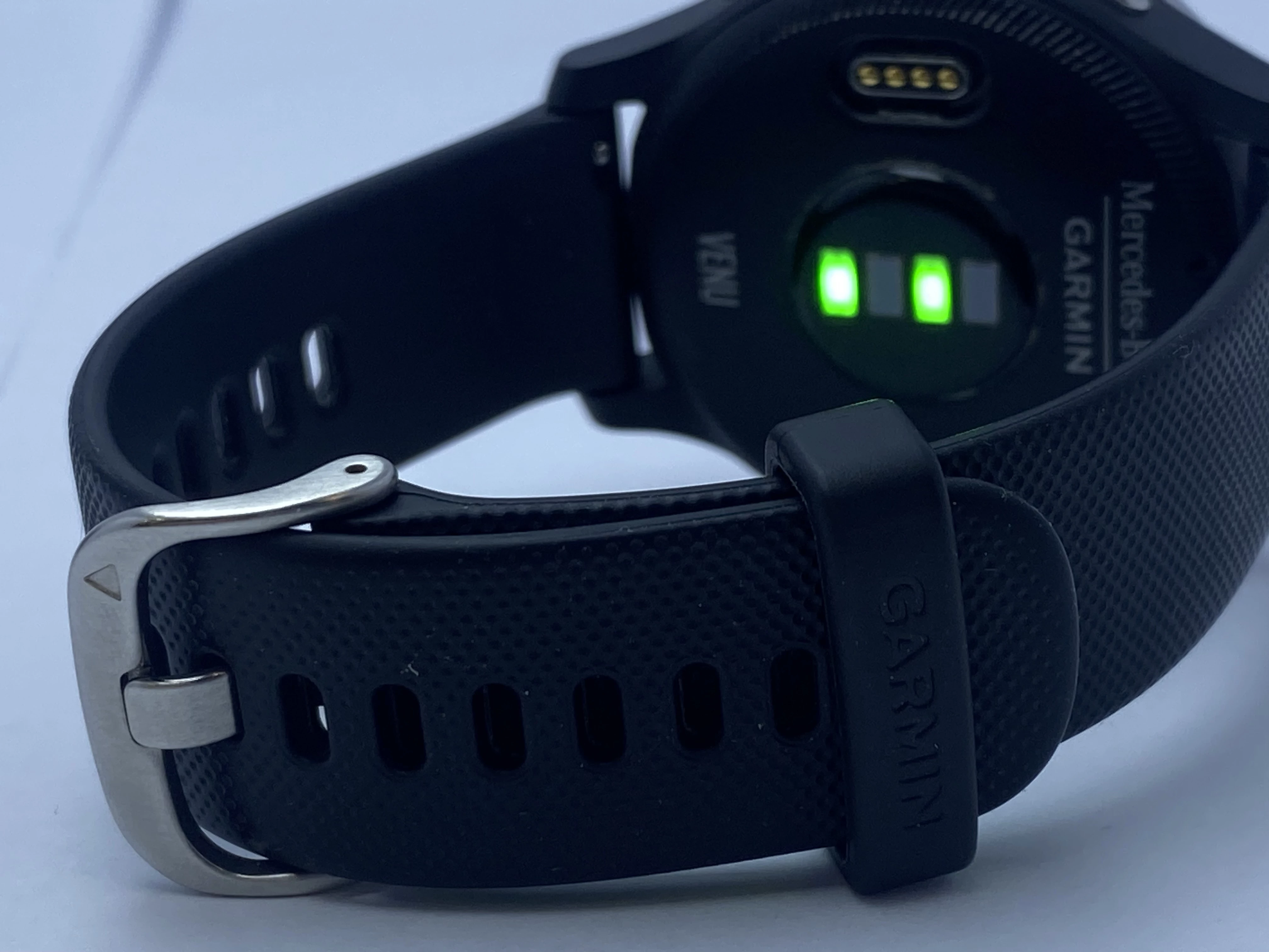 smartwatch-garmin-venu-mercedes-benz-b66959121-gps-lokalizator-gps-tak