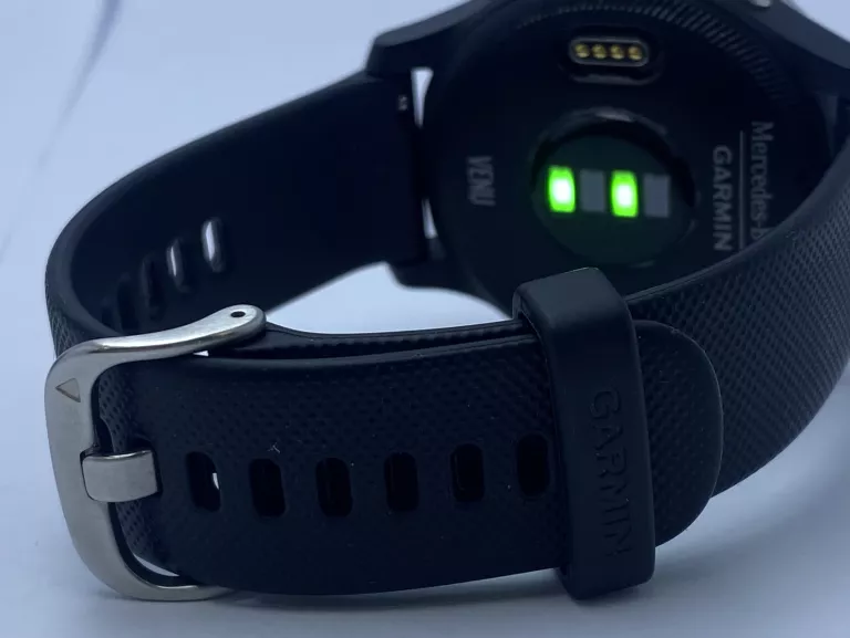 smartwatch-garmin-venu-mercedes-benz-b66959121-gps-lokalizator-gps-tak