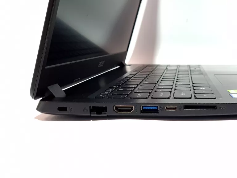ACER ASPIRE 5 I3-8145U / 8GB DDR4 / 256GB SSD / GEFORCE MX250