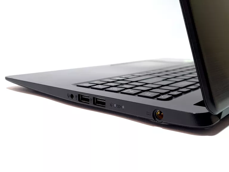 ACER ASPIRE 5 I3-8145U / 8GB DDR4 / 256GB SSD / GEFORCE MX250