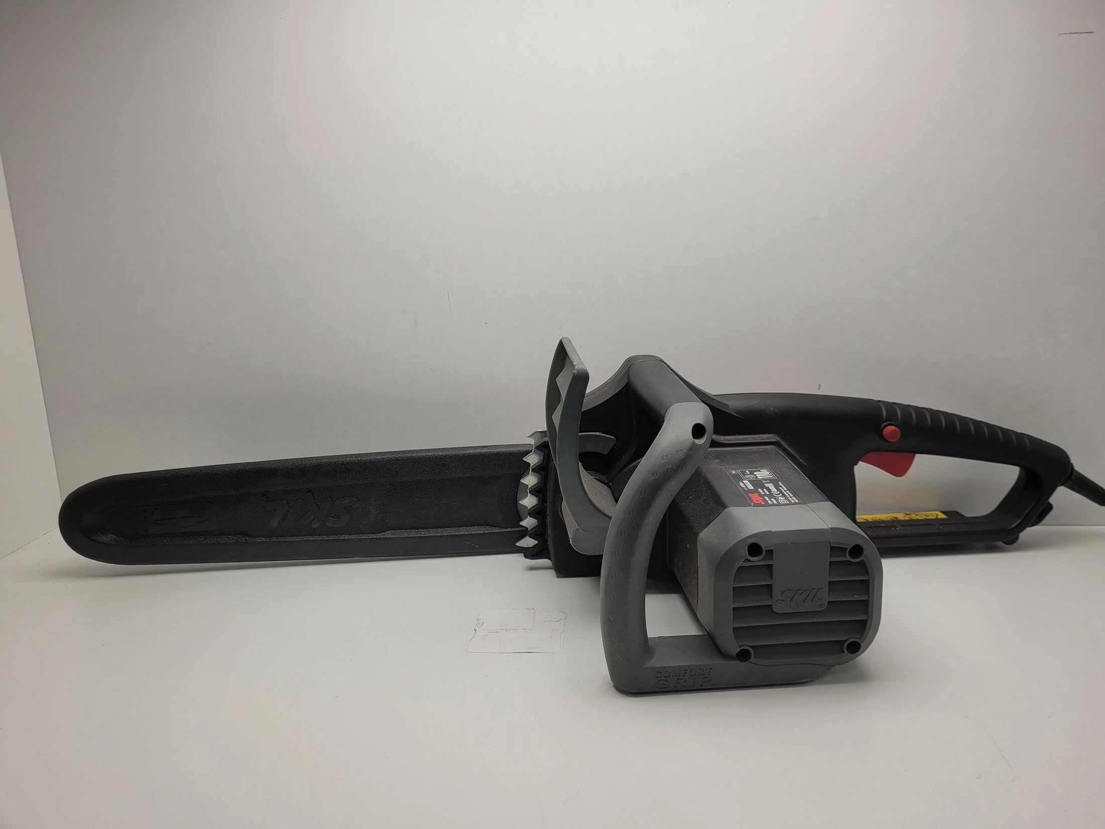 pila-elektryczna-skil-0780-2000w-2018r-stan-uzywany