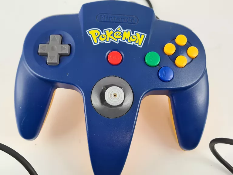 KONSOLA NINTENDO 64 PIKACHU EDITION, 3X PAD, OKABLOWANIE