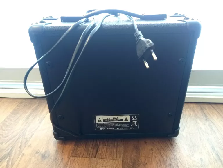 NN EG SET BK ZESTAW GITAROWY DO NAUKI GITARA ELEKTRYCZNA ZE WZMACNIACZEM