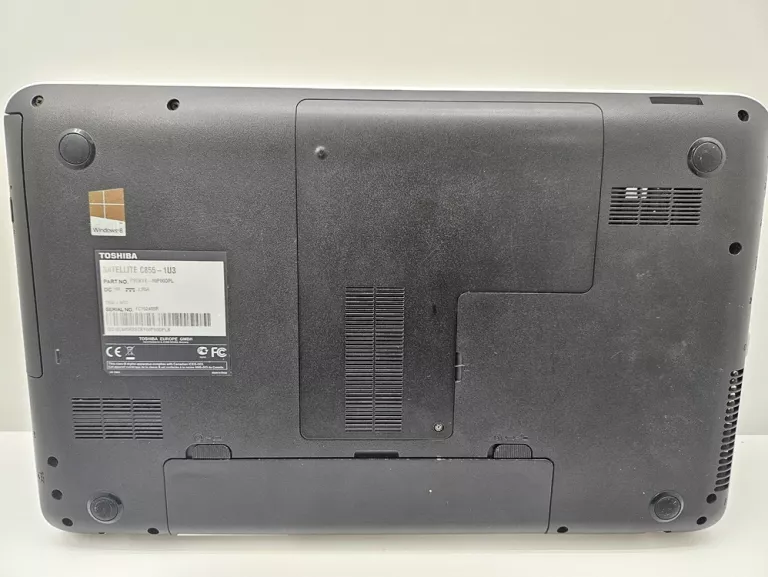 LAPTOP TOSHIBA SATELLITE C855-1U3