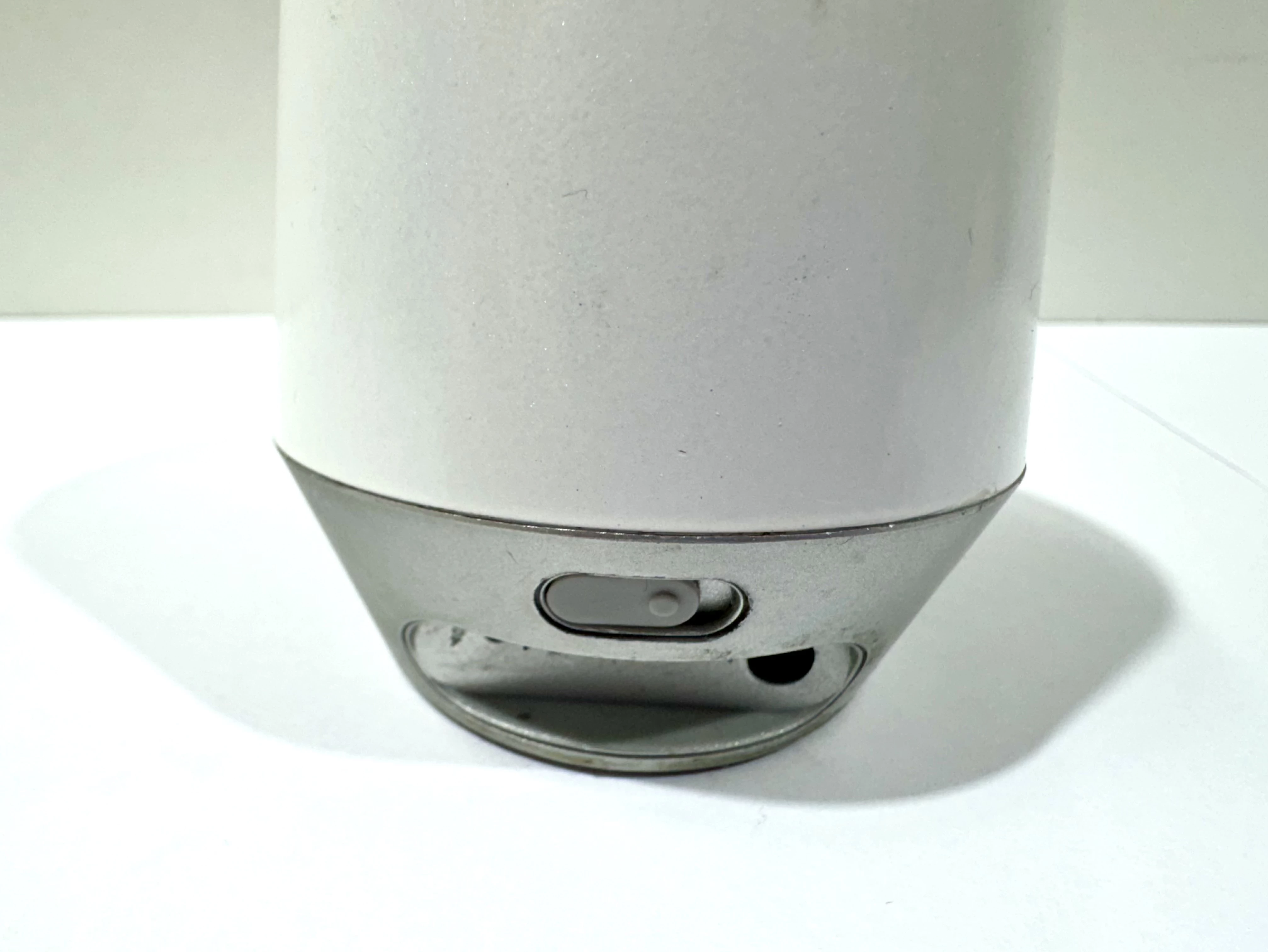 glosnik-przenosny-hp-s4000-bialy-stan-11323-2