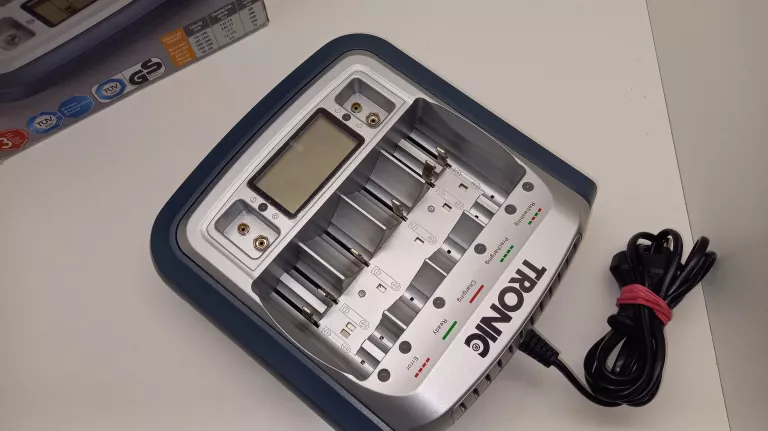 ladowarka-do-baterii-tronic-rapid-stan-uzywany