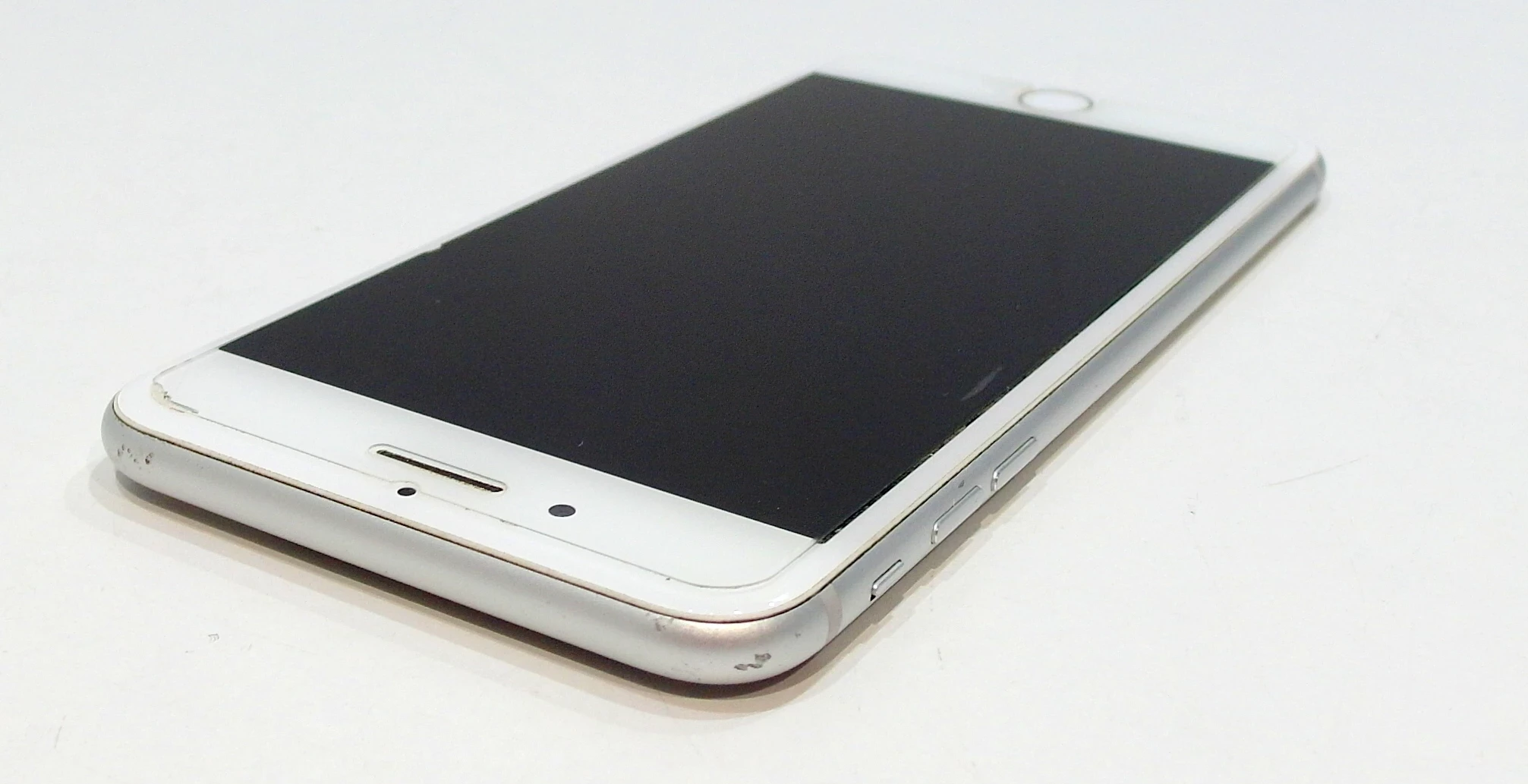 telefon-iphone-7-plus-128-gb-system-operacyjny-ios