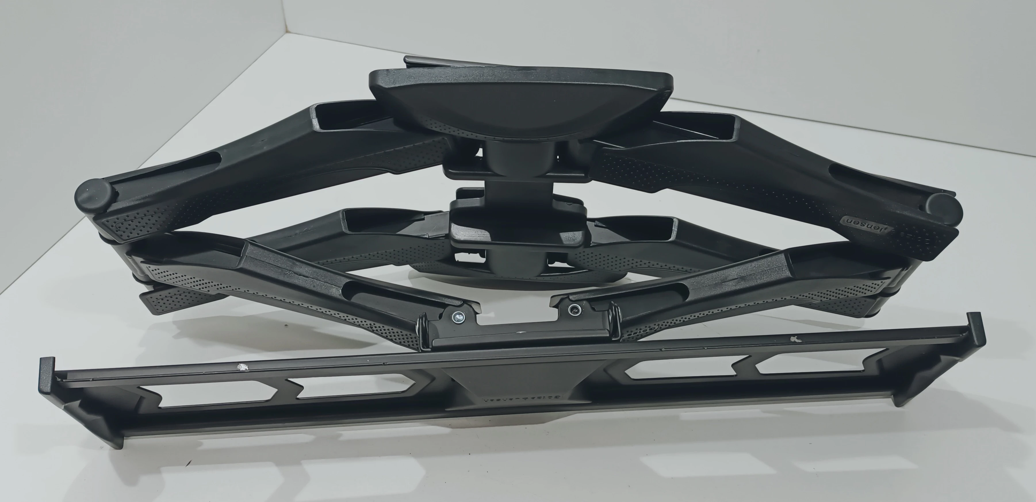 uchwyt-gotze-jensen-do-tv-32-60-cali-tm3630fms-stan-uzywany