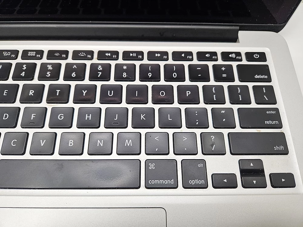 laptop-apple-macbook-pro-a1502-seria-procesora-intel-core-i5