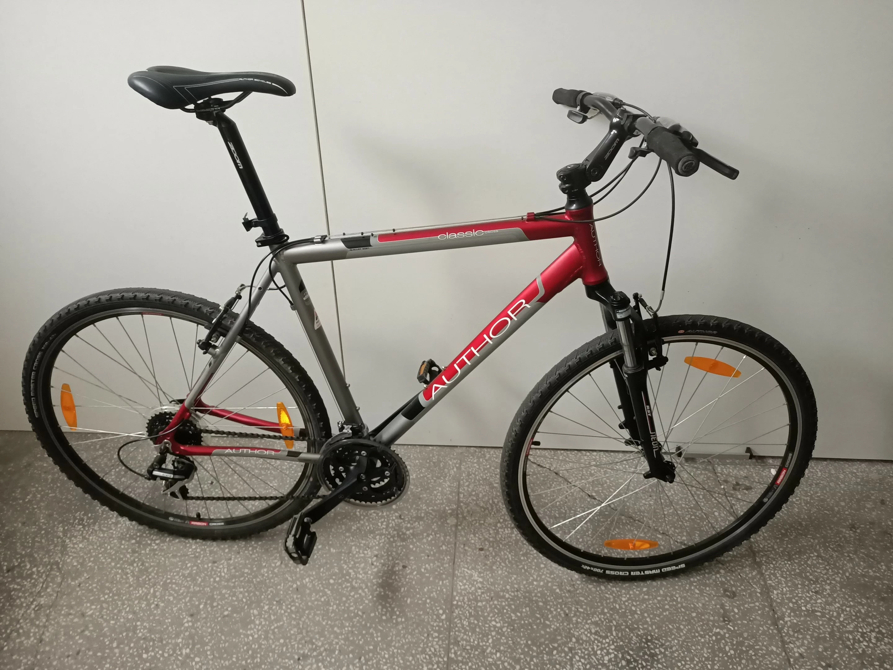 rower-crossowy-author-classic-2015-22-rama-28-kola-rozmiar-ramy-22-cale