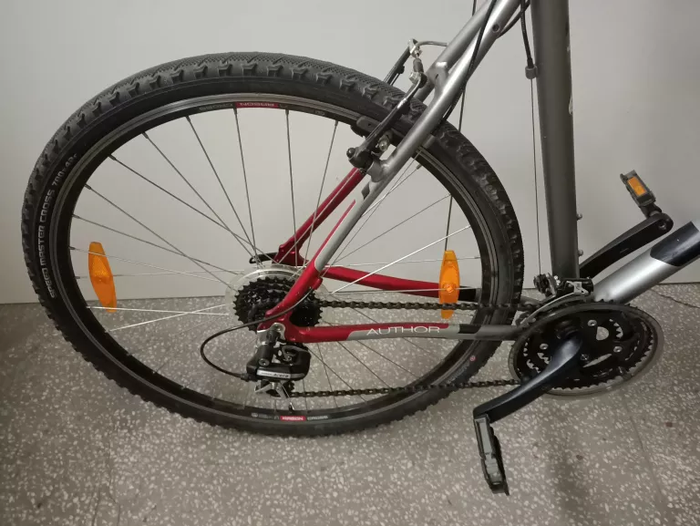 rower-crossowy-author-classic-2015-22-rama-28-kola-rozmiar-kola-28
