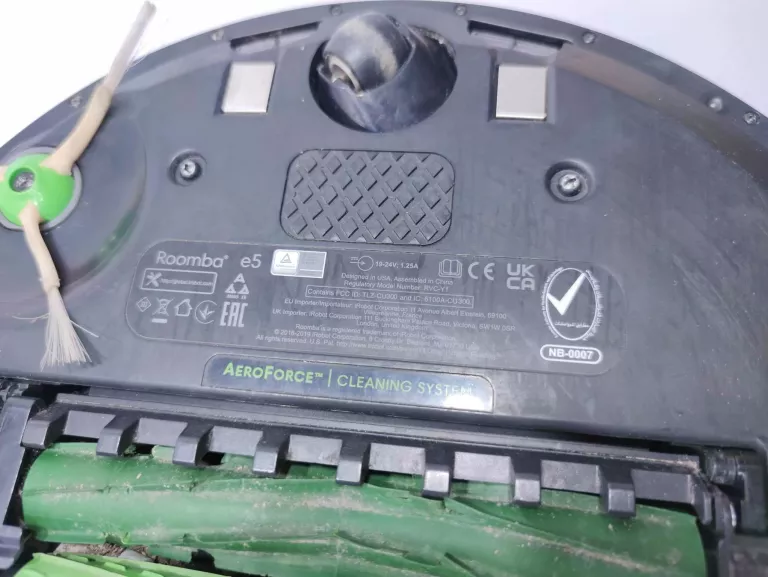 ROBOT SPRZĄTAJĄCY IROBOT ROOMBA E5 GWARANCJA ZESTAW
