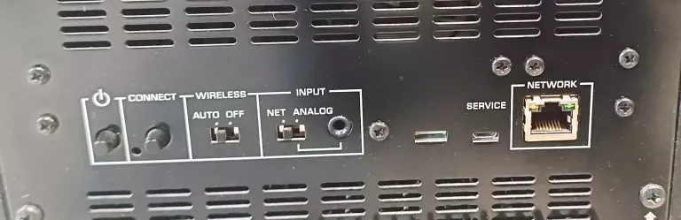 subwoofer-aktywny-yamaha-musiccast-sub-100-moc-znamionowa-rms-130