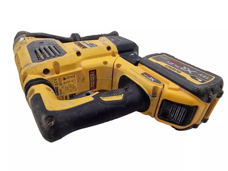 MŁOTOWIERTARKA DEWALT DCH481 / 2X AKU 9AH / ŁADOWARKA / SDS-MAX