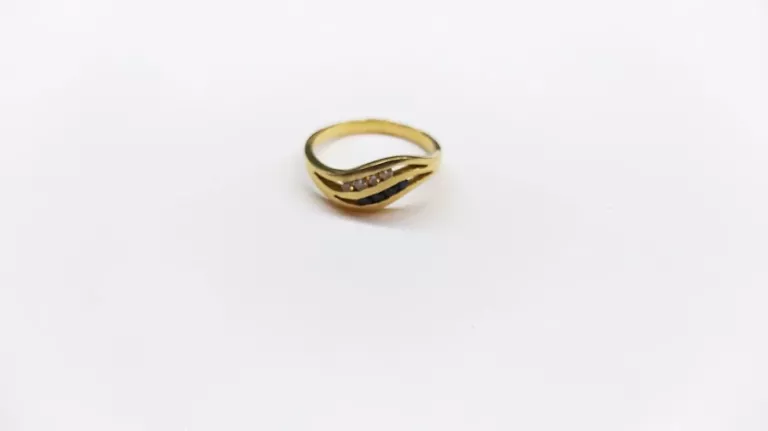 WYRÓB JUBILERSKI UŻYWANY PIERSCIONEK 14K/2.45G/15