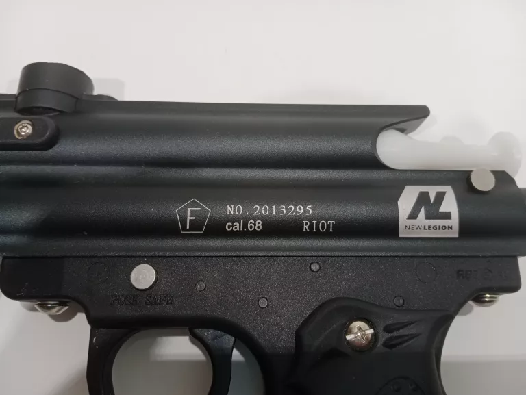 ZESTAW DO PAINTBALLA MARKER  NEW LEGION RIOT 2
