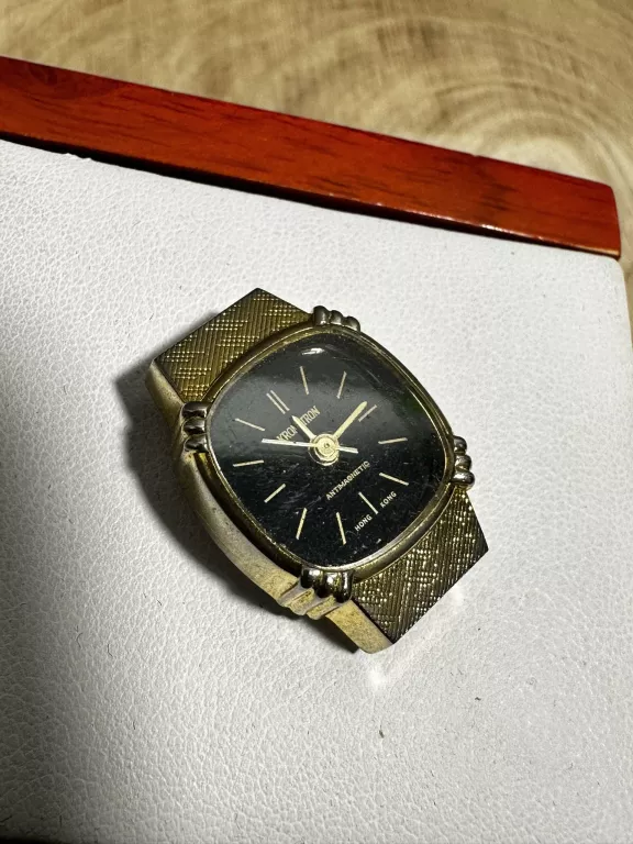 ZEGAREK KRONOTRON ANTIMAGNETIC HONG KONG