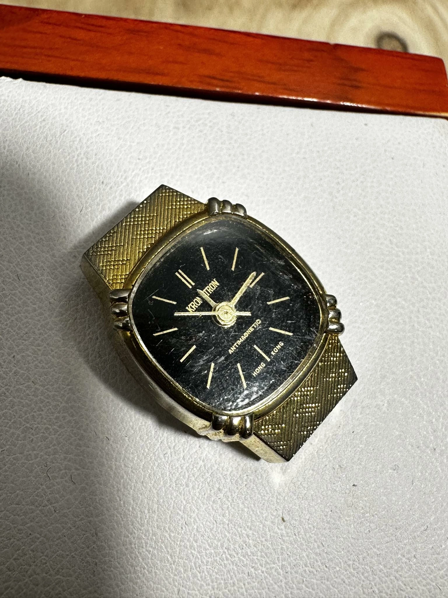 zegarek-kronotron-antimagnetic-hong-kong-rodzaj-129220-1