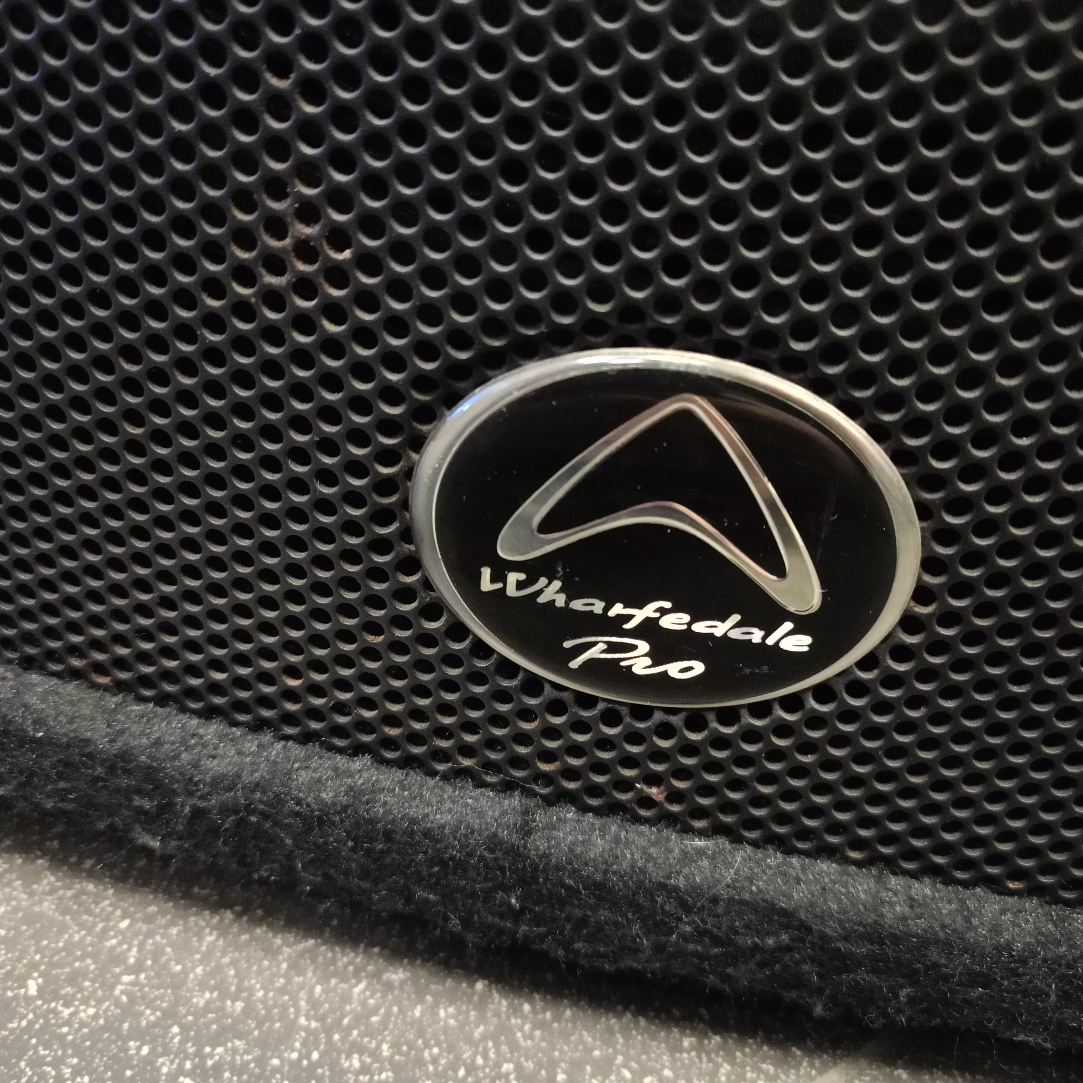 glosniki-kolumny-wharfedale-pro-svp-x15-pro-15-kod-producenta-svp-x15-pro