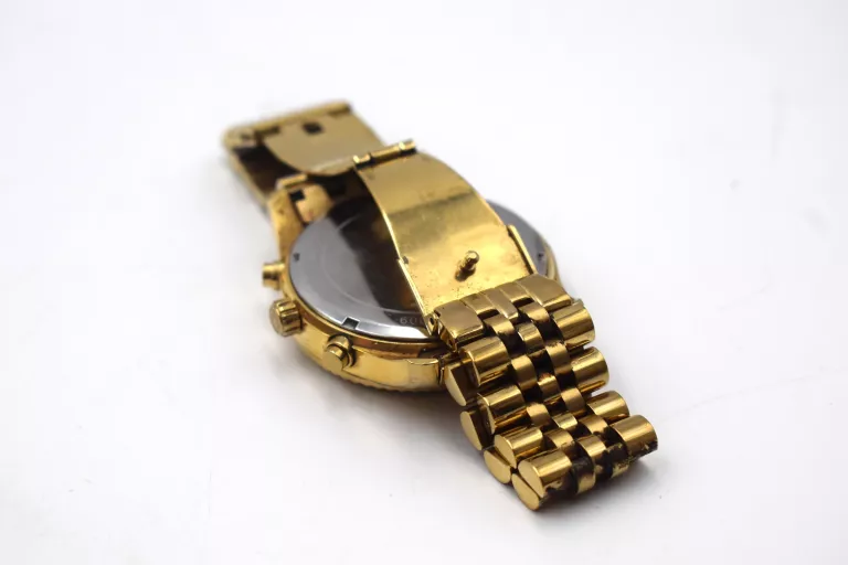 zegarek-michael-kors-mk8286-ksztalt-koperty-okragla