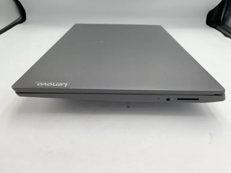 LAPTOP LENOVO V15-ADA 82C7