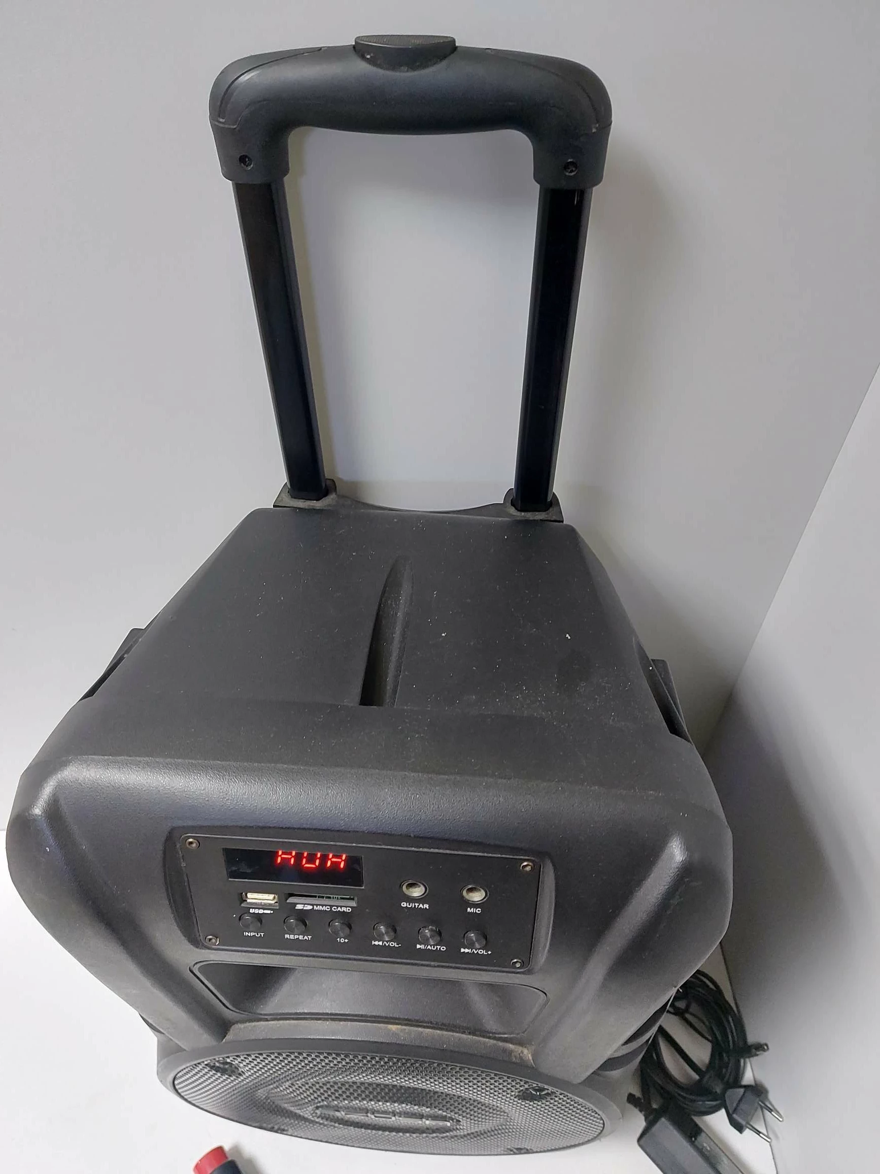 kolumna-aktywna-azusa-mik0144-lad-mikrofon-moc-4000