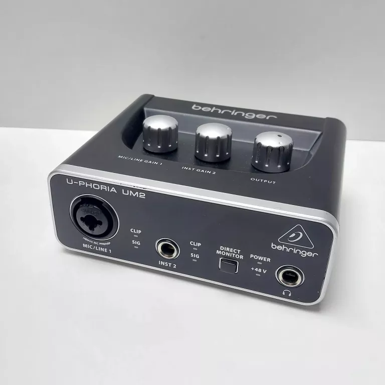 INTERFEJS AUDIO BEHRINGER U-PHORIA UM2