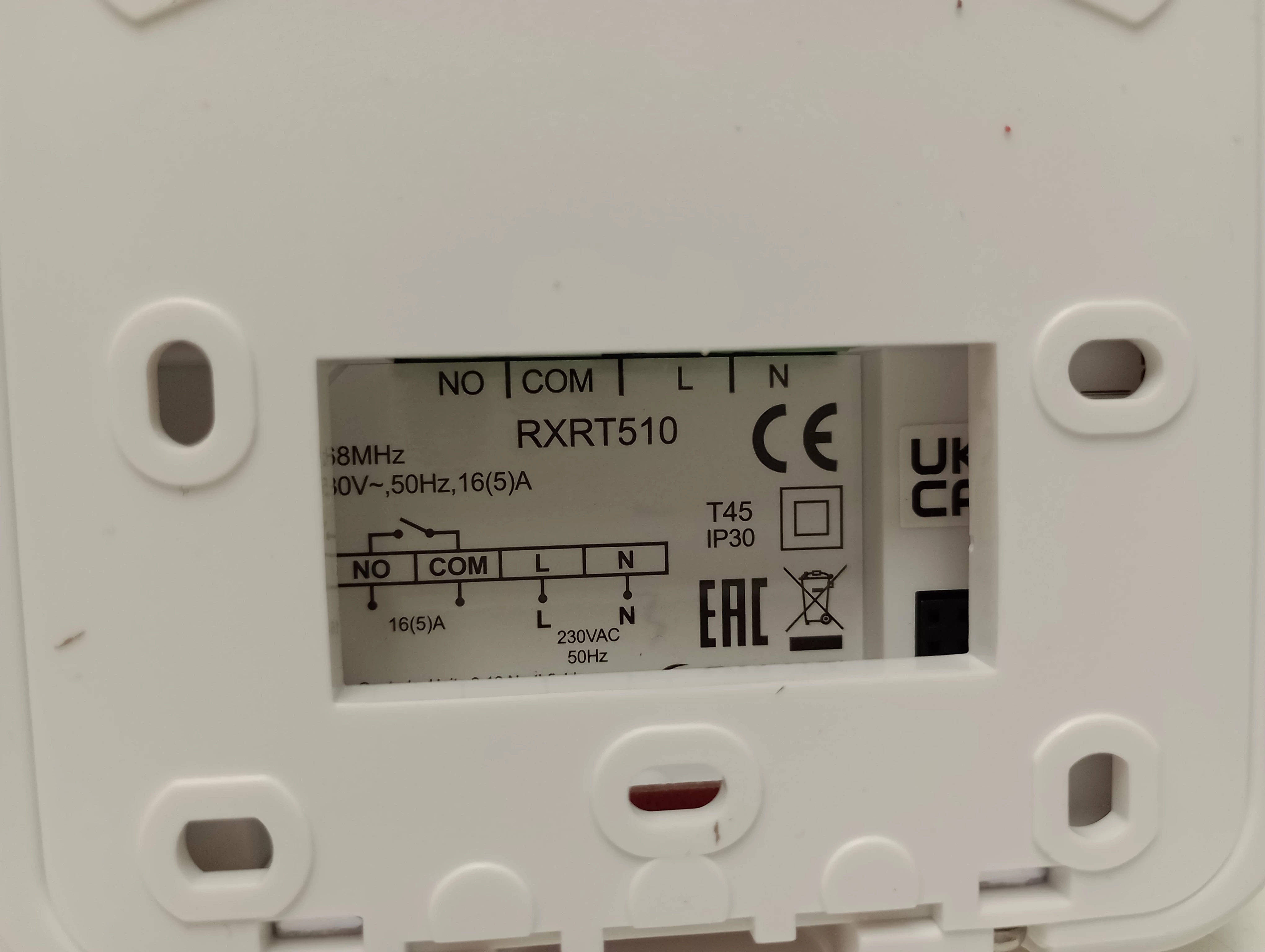 salus-091flv2-regulator-sterownik-marka-salus