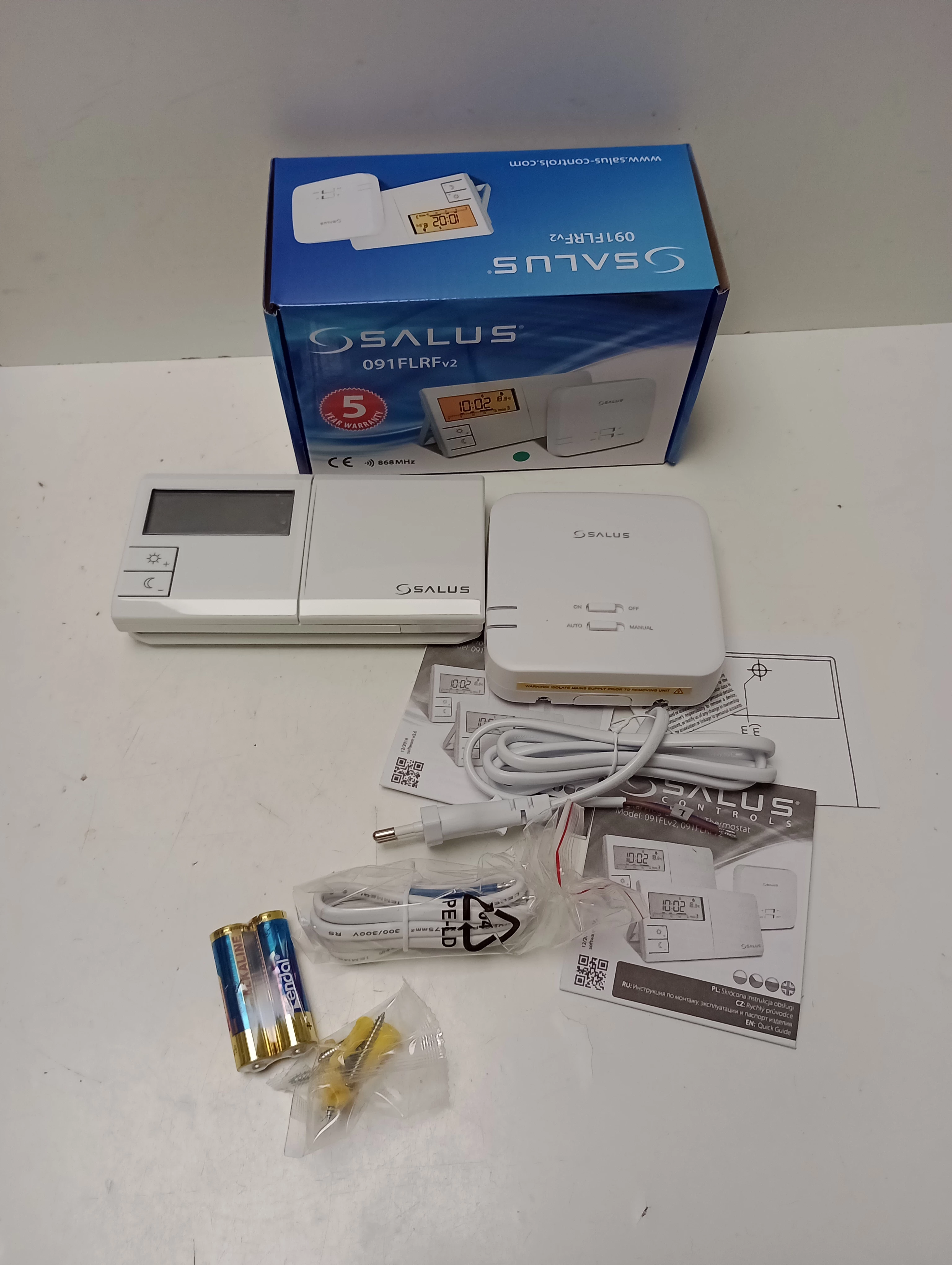 salus-091flv2-regulator-sterownik-osiedle-teatralne-3u15-krakow