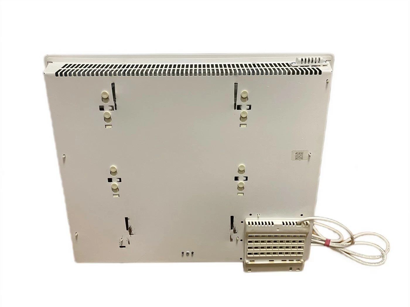 grzejnik-konwektorowy-blyss-1000-w-bialy-ne10ft-stan-uzywany