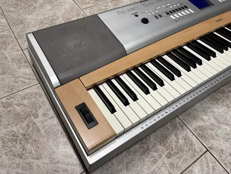 YAMAHA DGX 630 @@@