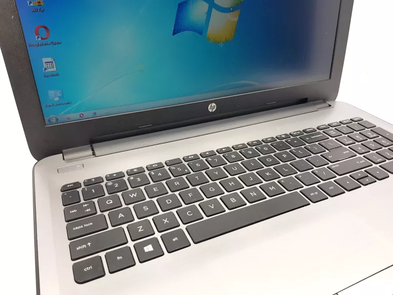 LAPTOP HP 250 G5 LEKKO ZWIESZA SIĘ TOUCHPAD