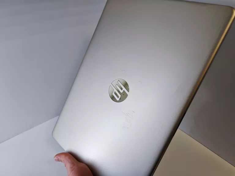 LAPTOP HP 15S 15,6" INTEL CORE I5-1035G1 W10 16GB RAM 1TB SSD FQ1057NW