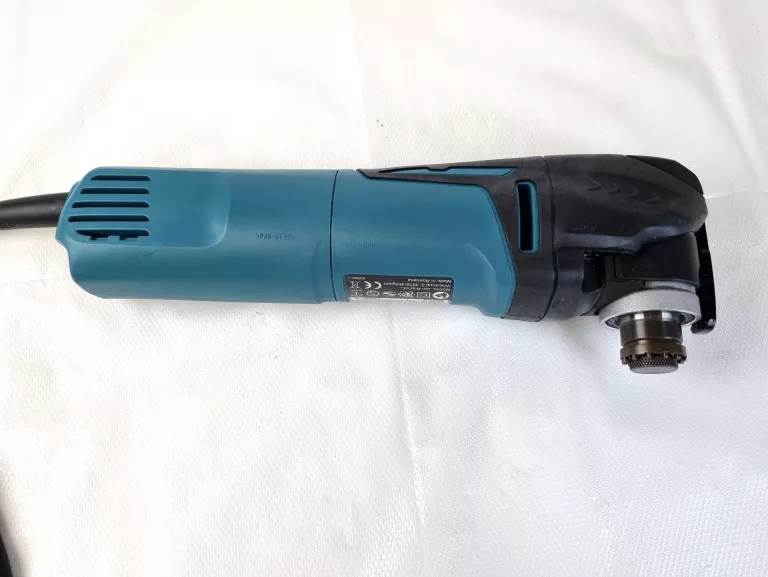 MAKITA TM3010 NARZĘDZIE WIELOFUNKCYJNE MULTITOOL 320W (TM 3010)