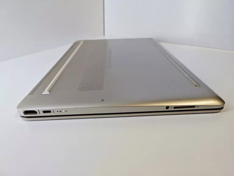 LAPTOP HP 15S 15,6" INTEL CORE I5-1035G1 W10 16GB RAM 1TB SSD FQ1057NW